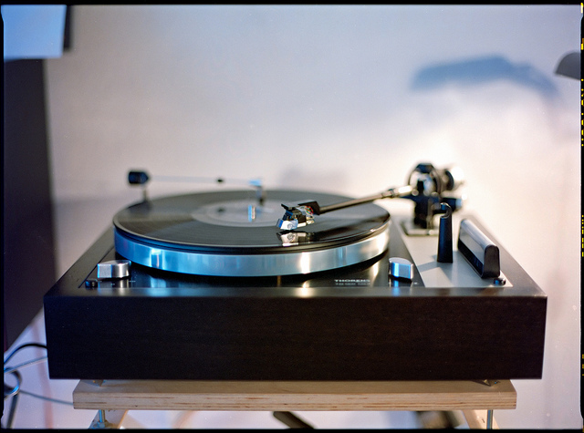 record-player-on-desk