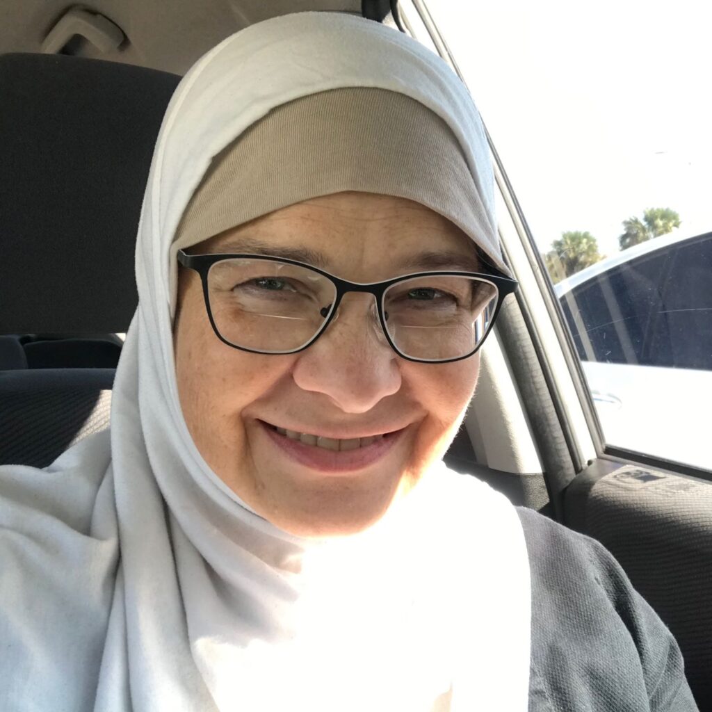 Ruth Nasrullah white hijab 